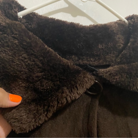 Chic Brown Women's Cape - Picture 2 of 6